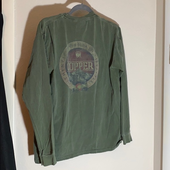 Rustic Mountain Lounge Shirt - Picture 3 of 3